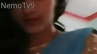A very Hot Video call of Desi bhabi, saree remove, tease navel, very sexy