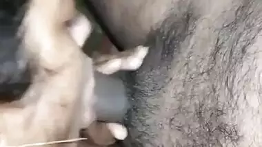 Desi Bhabhi taking cum in her mouth