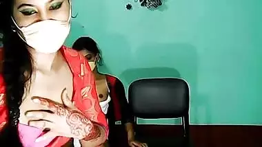 Indian lesbian - Webcam teasing