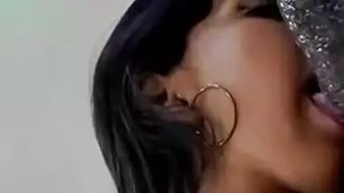 MMS video of cute Lankan girl blowing her Desi lover's XXX prick