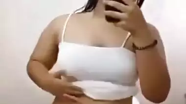 Today Exclusive- Cute Desi Girl Showing Her Boobs And Pussy Part 2