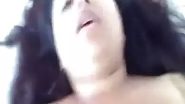 Desi Sweet jigling boobs