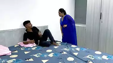 Beautiful blue saree bhabhi hardcore nude sex porn