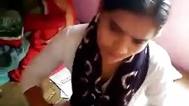 Sexy Indian Village Maid Sucking Shaft Of Boss