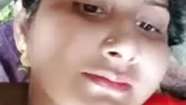 Married bhabhi live cam chat nude show for money