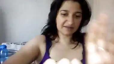 DESI GIRL WITH BOSS SUKNG IN HOTEL