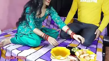 Indian Sexy Wife Ko Pani-puri De Kar Pataya Or Choda While Parents Close To Room Couple Daily Sex