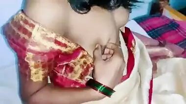 Cream color sary in Indian sexy wife
