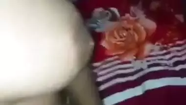 Desi girl poses nude in front of a mirror