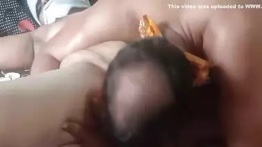 Indian Husband Suck Wife Pussy