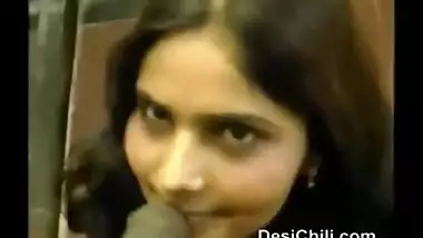 Desi girl blowjob and free porn sex with a stranger