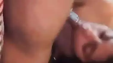Horny Chennai girl gives a Tamil blowjob to her lover