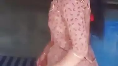 Punjabi bhabi caught